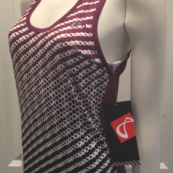 Athletic DNA refresh sport tank size L, NWT! - Picture 3 of 3